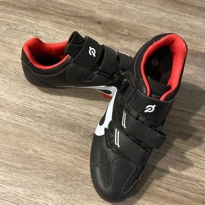 Pelotón Mens shoes with Clips